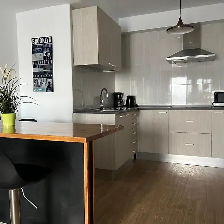 Apartamento Flower Beach 14 *
